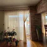 شقة Mia Palit