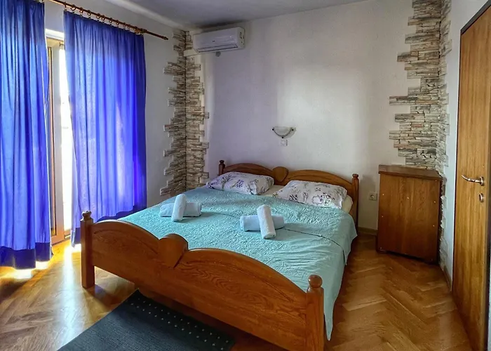Mia Apartment *