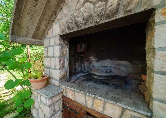 Mia Apartman